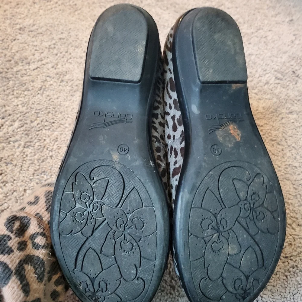 Dansko Women's Animal Print Loafers - Black and Gray Leather Man Made Balance 40